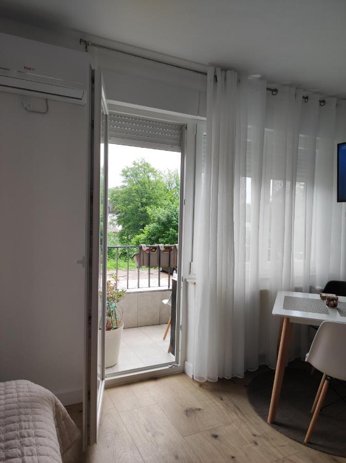 Studio Apartman Rose Lägenhet Plitvička Jezera Exteriör bild